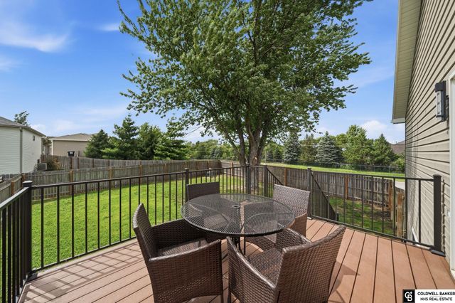 5701 S 96 Street, Lincoln, NE 68526