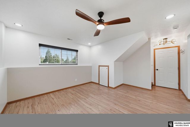 5701 S 96 Street, Lincoln, NE 68526