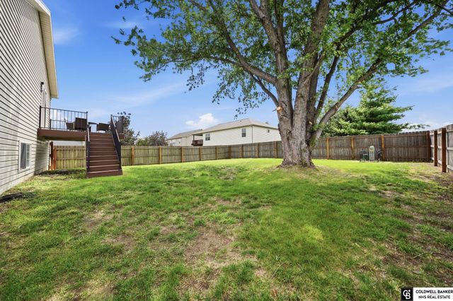 5701 S 96 Street, Lincoln, NE 68526