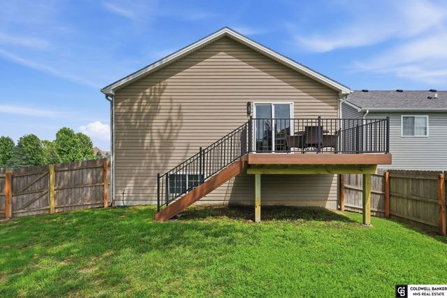 5701 S 96 Street, Lincoln, NE 68526