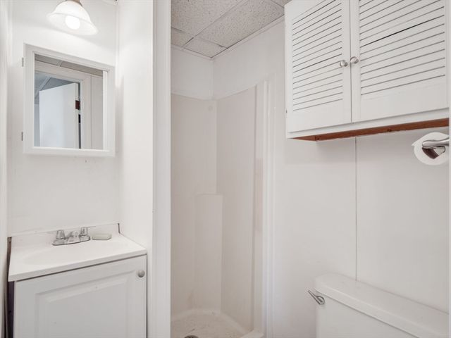 23 Lowell 2R, Methuen, MA 01844