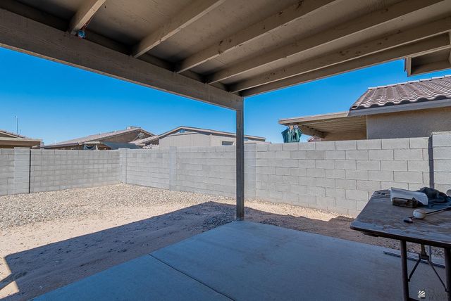7912 E 44 Ln, Yuma, AZ 85365