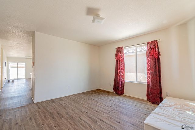 7912 E 44 Ln, Yuma, AZ 85365