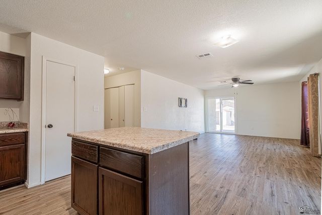 7912 E 44 Ln, Yuma, AZ 85365