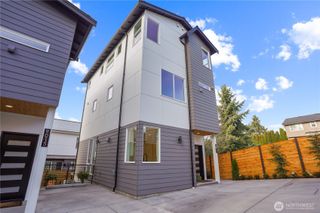 9013 14th Avenue SW, Seattle, WA 98106