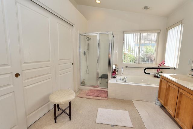 8897 Shasta Lily Dr, Elk Grove, CA 95624