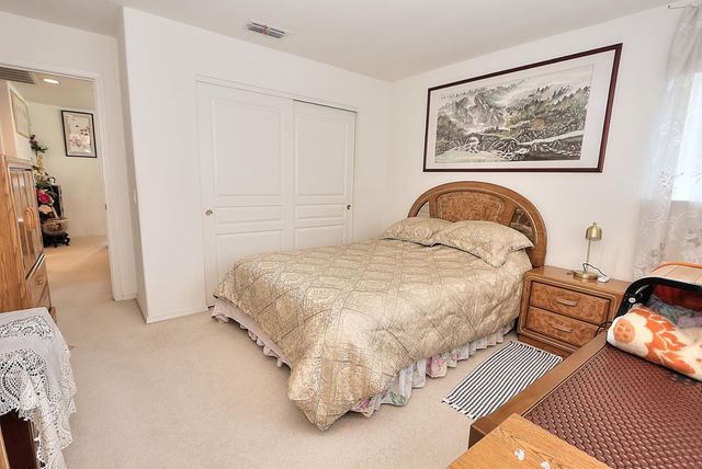8897 Shasta Lily Dr, Elk Grove, CA 95624
