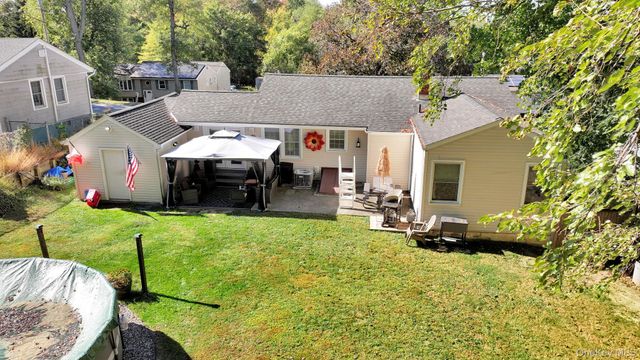 14 W Dogwood Drive, Poughkeepsie, NY 12601