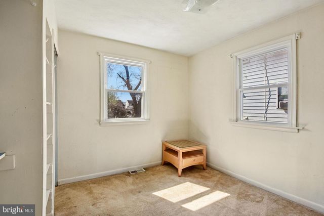 9881 LYON AVE, Laurel, MD 20723