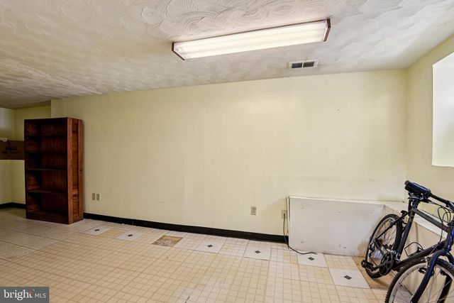 9881 LYON AVE, Laurel, MD 20723