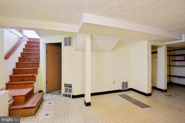 9881 LYON AVE, Laurel, MD 20723