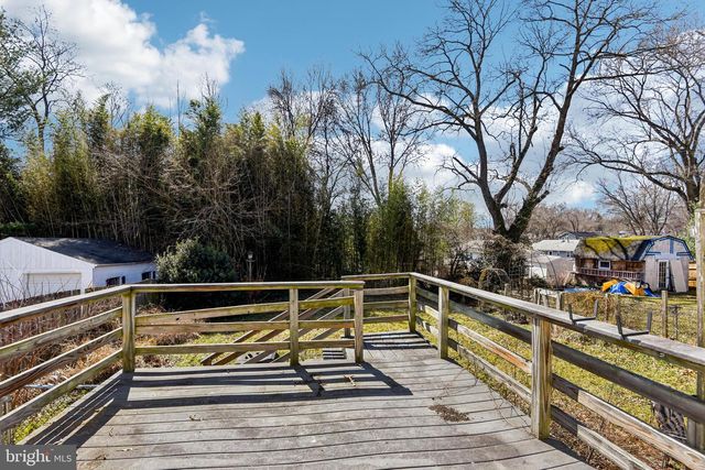 9881 LYON AVE, Laurel, MD 20723