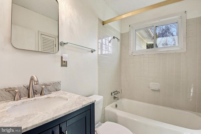 9881 LYON AVE, Laurel, MD 20723