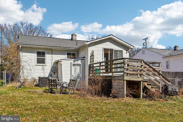 9881 LYON AVE, Laurel, MD 20723