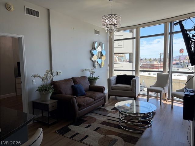 200 West Sahara Avenue 309, Las Vegas, NV 89102