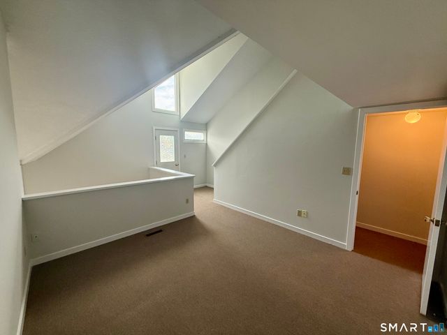 105 Tremont Avenue C, Bridgeport, CT 06606