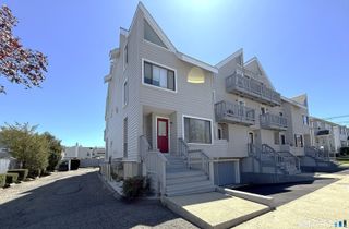 105 Tremont Avenue C, Bridgeport, CT 06606