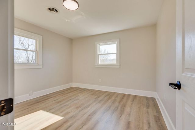 146 Carlton Road, Bristol, TN 37620