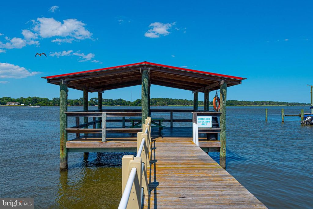 Image 37 of property listing at 171 OCEAN OVAL DR, Berlin, MD 21811