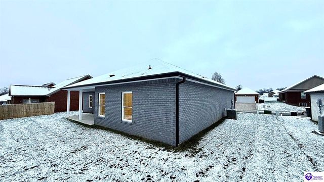 902 Silktree Circle, Elizabethtown, KY 42701