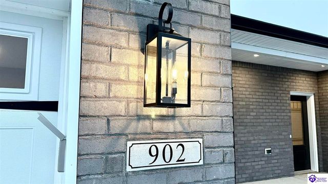 902 Silktree Circle, Elizabethtown, KY 42701