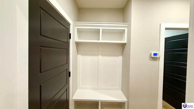 902 Silktree Circle, Elizabethtown, KY 42701