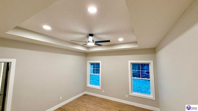 902 Silktree Circle, Elizabethtown, KY 42701