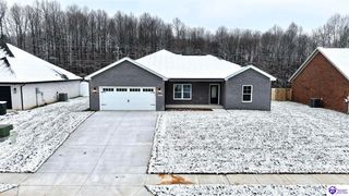902 Silktree Circle, Elizabethtown, KY 42701