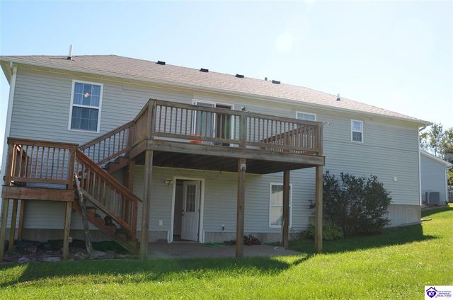 208 Kathie Court, Vine Grove, KY 40175