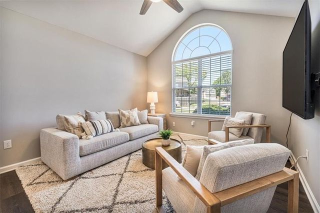 1020 Amber Leaf Court, Roswell, GA 30076