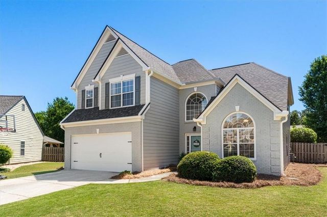 1020 Amber Leaf Court, Roswell, GA 30076