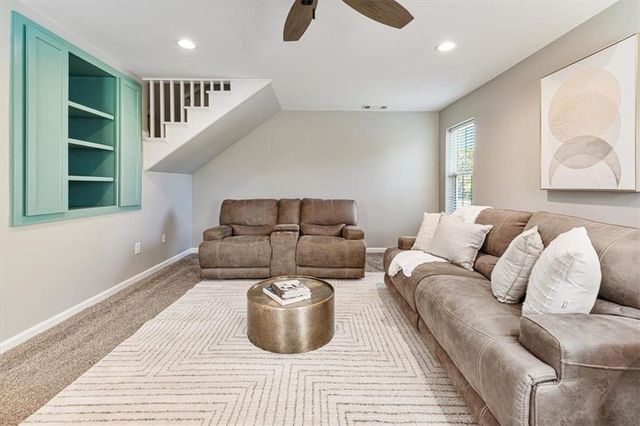 1020 Amber Leaf Court, Roswell, GA 30076