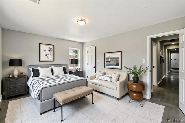 19211 Birwood Street, Detroit, MI 48221