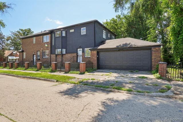 19211 Birwood Street, Detroit, MI 48221