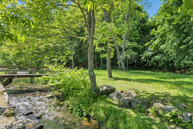 9 Crescent Street, Laconia, NH 03246