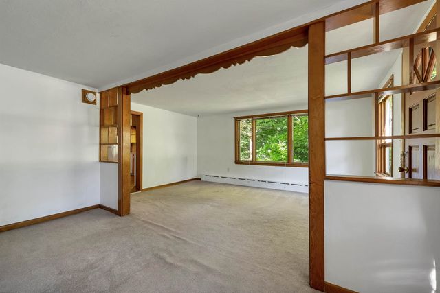 9 Crescent Street, Laconia, NH 03246
