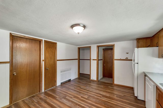 9 Crescent Street, Laconia, NH 03246