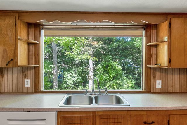 9 Crescent Street, Laconia, NH 03246