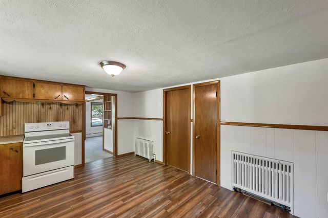 9 Crescent Street, Laconia, NH 03246