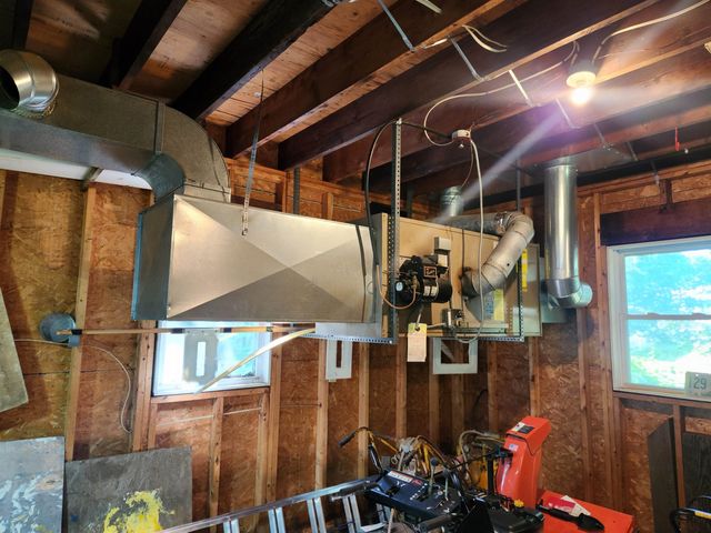 9 Crescent Street, Laconia, NH 03246