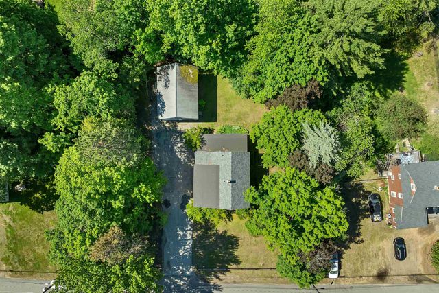 9 Crescent Street, Laconia, NH 03246