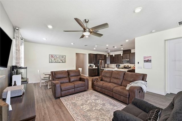 4005 SWAN GOOSE COURT, Okahumpka, FL 34762