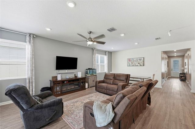 4005 SWAN GOOSE COURT, Okahumpka, FL 34762