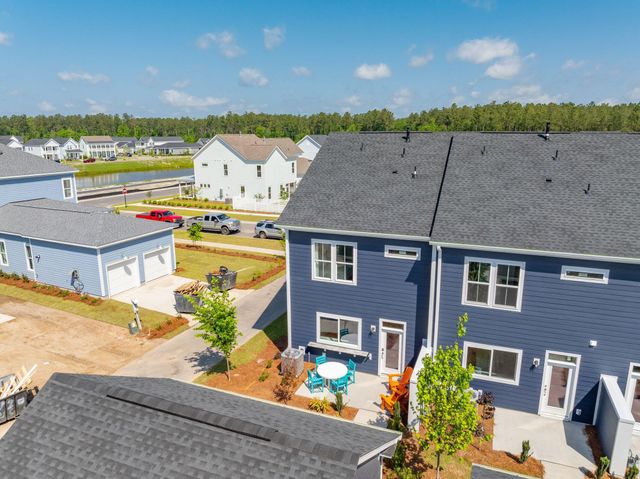 601 Southview Lane, Summerville, SC 29486