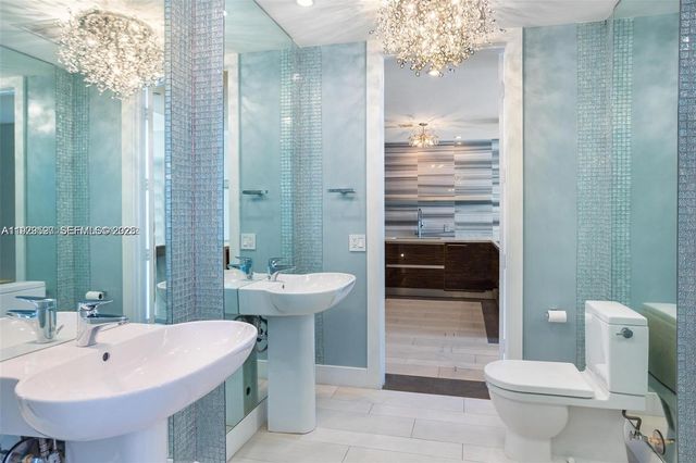 1100 Biscayne Blvd 3902, Miami, FL 33132