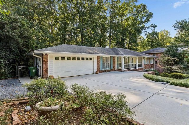4141 Ashwoody Trail NE, Atlanta, GA 30319