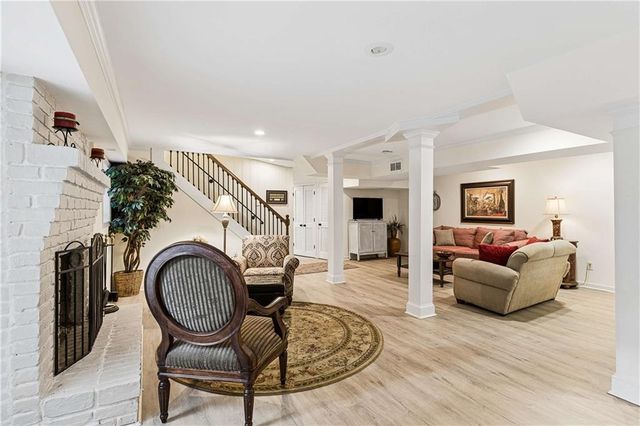 4141 Ashwoody Trail NE, Atlanta, GA 30319