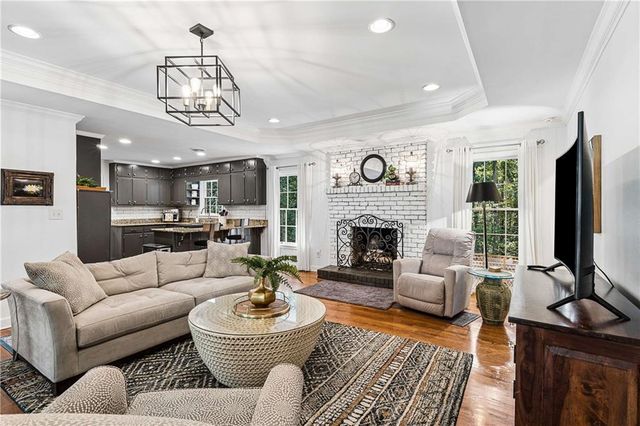 4141 Ashwoody Trail NE, Atlanta, GA 30319