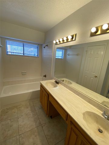 7904 Steppington Drive, Plano, TX 75025