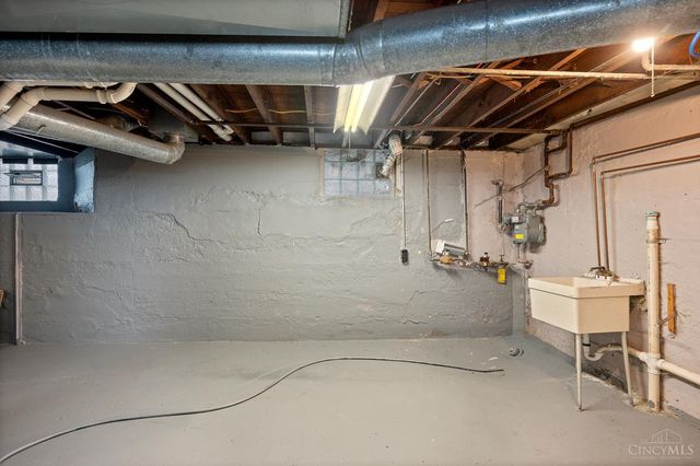 211 Harrison Street, Middletown, OH 45042